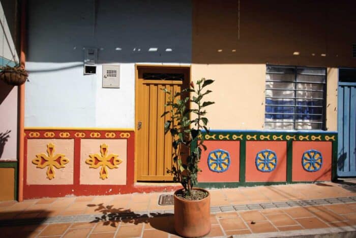 Guatapé & El Peñón full day tour